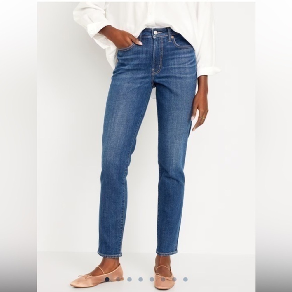 Old Navy high-rise straight blue jeans